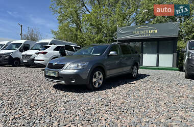 Универсал Skoda Octavia Scout 2013 в Ровно