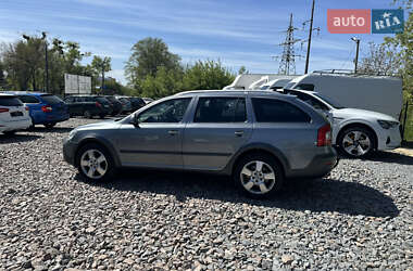 Універсал Skoda Octavia Scout 2013 в 