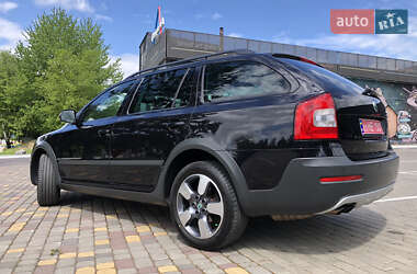 Універсал Skoda Octavia Scout 2013 в 