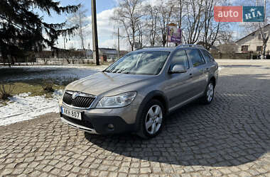 Універсал Skoda Octavia Scout 2013 в 
