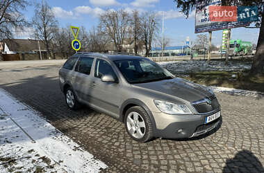 Універсал Skoda Octavia Scout 2013 в 