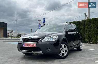 Універсал Skoda Octavia Scout 2010 в 