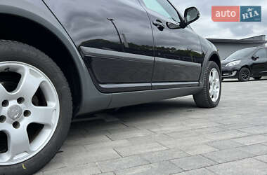 Універсал Skoda Octavia Scout 2010 в 