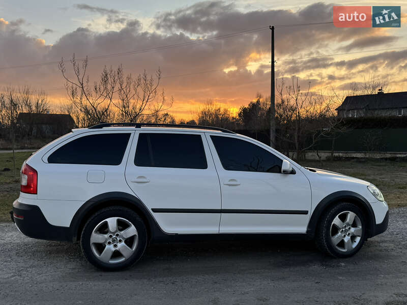 Універсал Skoda Octavia Scout 2010 в Кременці