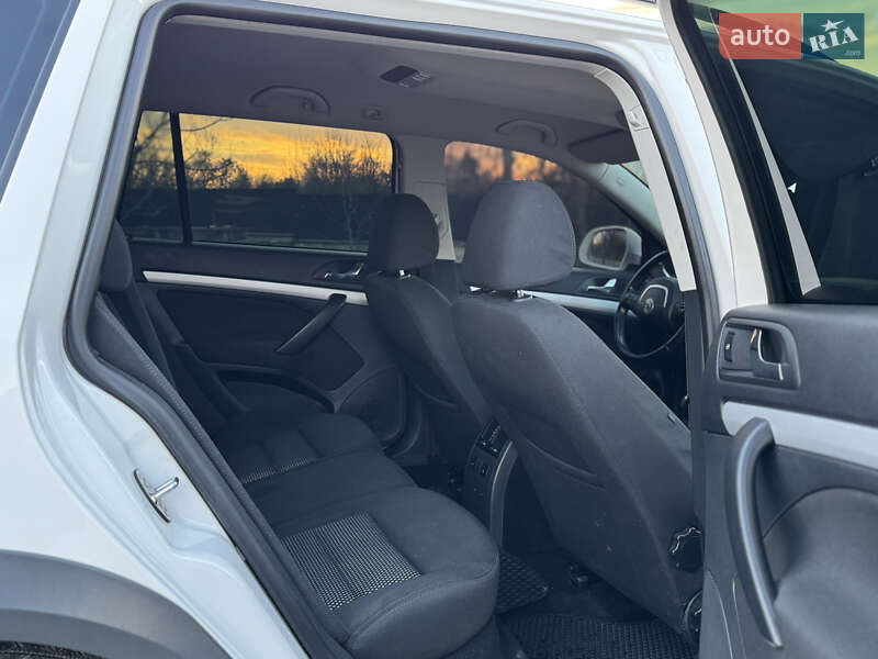 Універсал Skoda Octavia Scout 2010 в Кременці