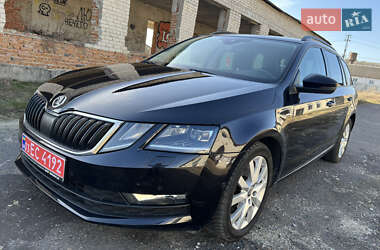 Универсал Skoda Octavia Scout 2018 в Луцке