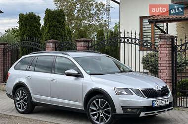 Універсал Skoda Octavia Scout 2019 в 