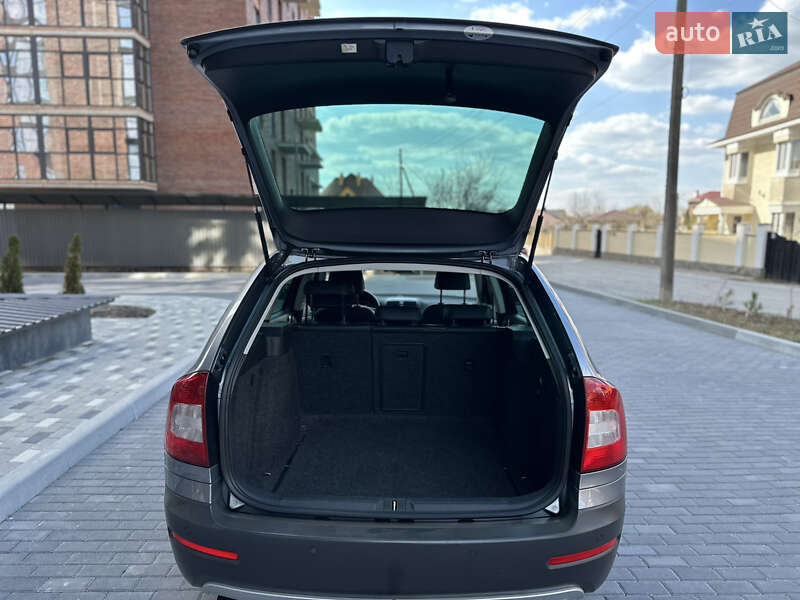 Універсал Skoda Octavia Scout 2013 в Полтаві