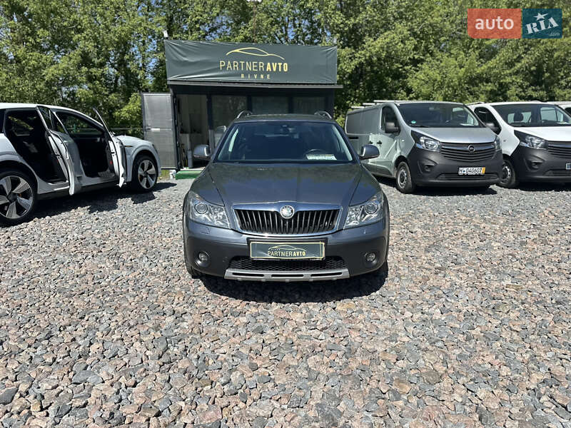 Універсал Skoda Octavia Scout 2013 в Рівному