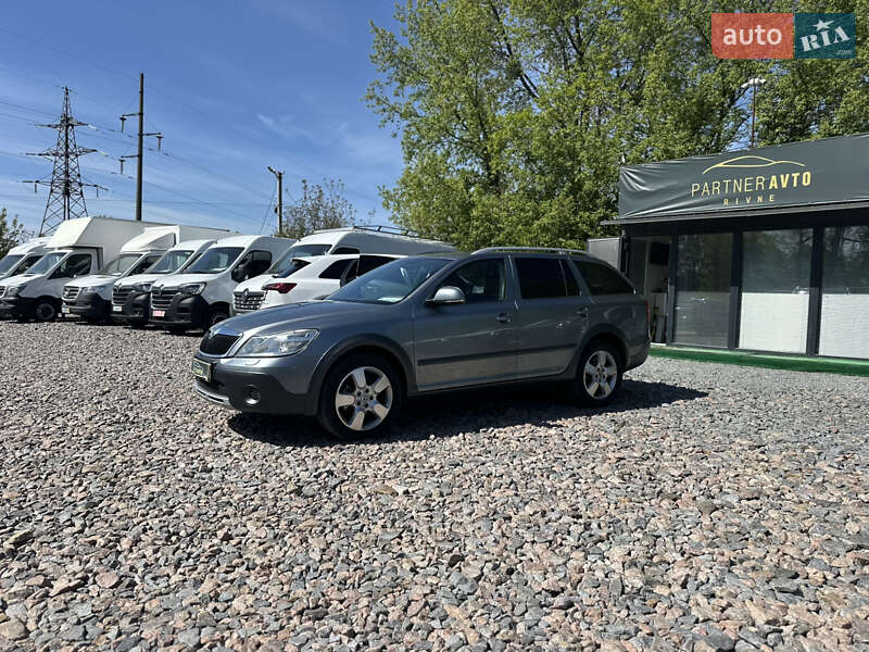 Універсал Skoda Octavia Scout 2013 в Рівному