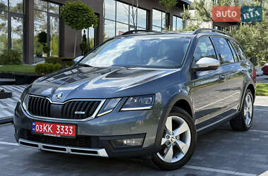 Универсал Skoda Octavia Scout 2019 в Ужгороде