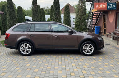 Универсал Skoda Octavia Scout 2015 в 