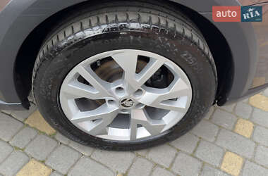 Универсал Skoda Octavia Scout 2015 в 