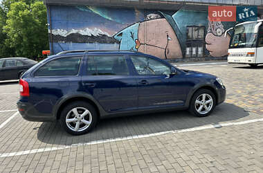 Универсал Skoda Octavia Scout 2011 в 