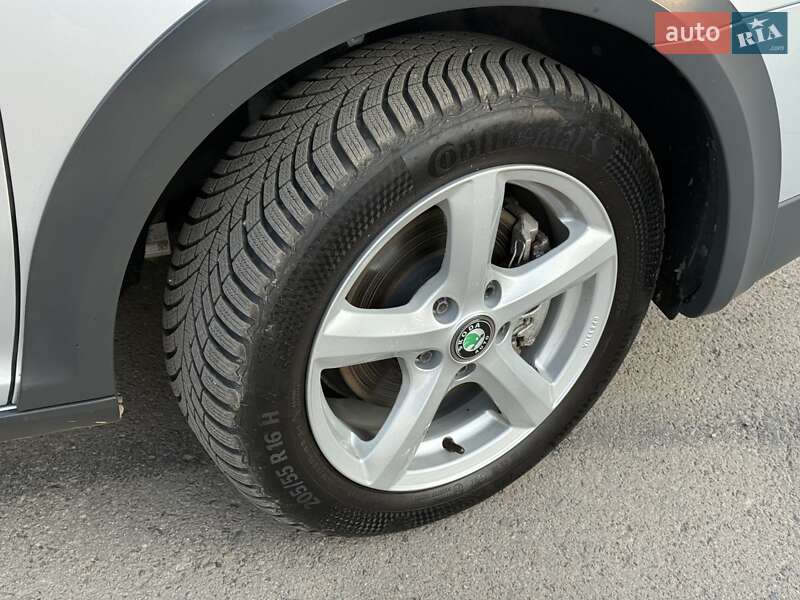 Универсал Skoda Octavia Scout 2011 в Трускавце