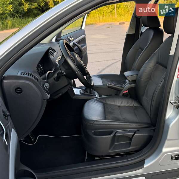 Универсал Skoda Octavia Scout 2011 в Трускавце