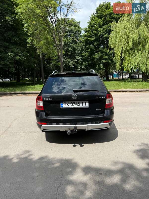 Універсал Skoda Octavia Scout 2015 в Рівному