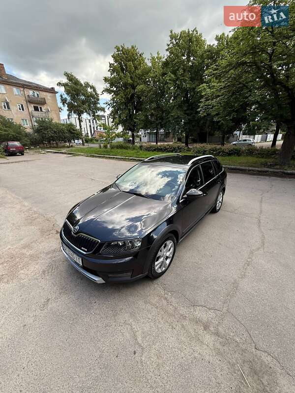 Універсал Skoda Octavia Scout 2015 в Рівному