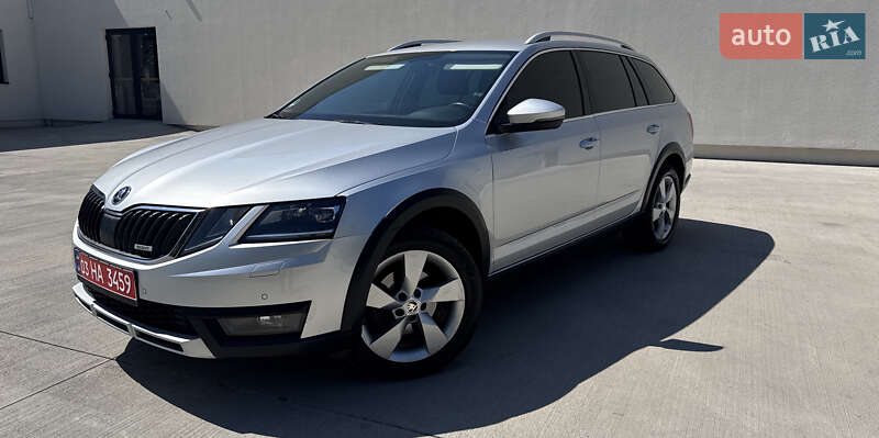 Универсал Skoda Octavia Scout 2019 в Луцке