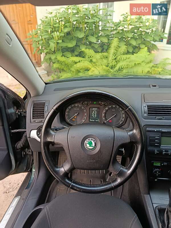 Универсал Skoda Octavia Scout 2008 в Самборе