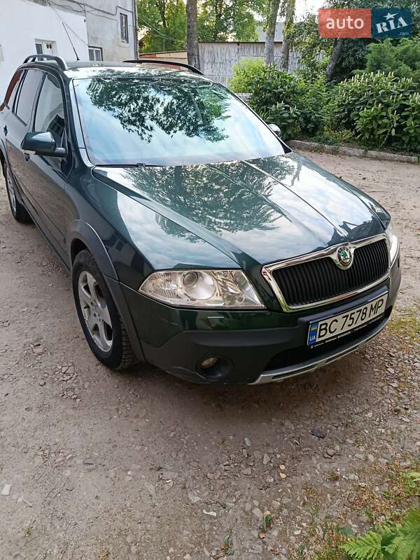 Универсал Skoda Octavia Scout 2008 в Самборе