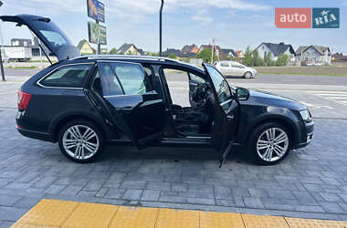 Універсал Skoda Octavia Scout 2016 в Луцьку