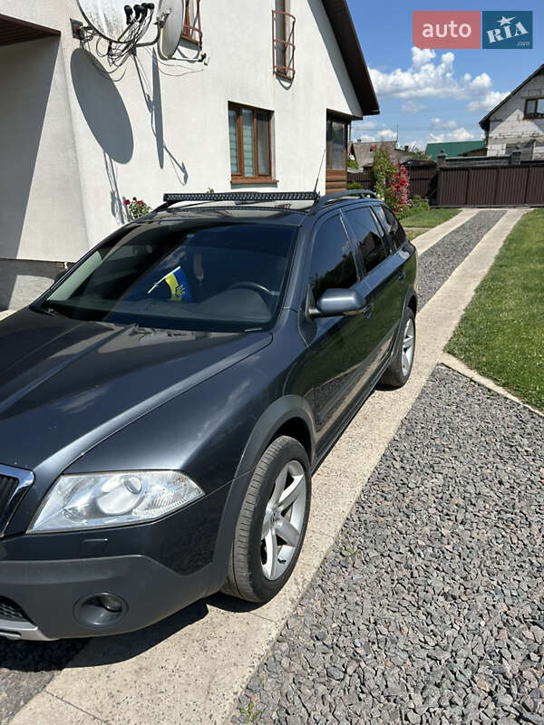 Універсал Skoda Octavia Scout 2008 в Любомлі