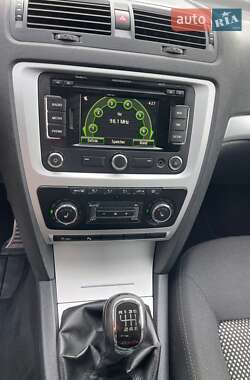Универсал Skoda Octavia Scout 2011 в 