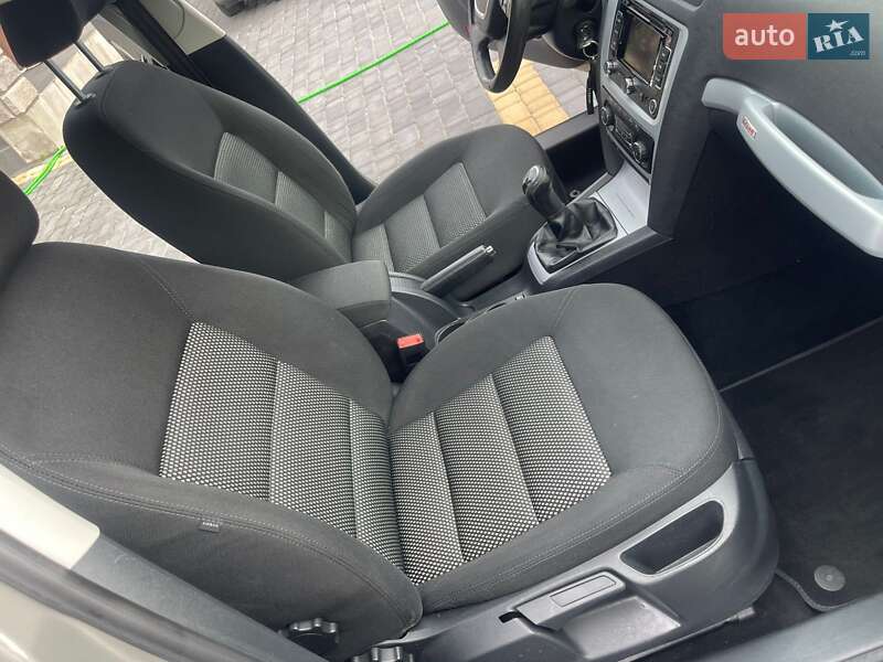 Универсал Skoda Octavia Scout 2011 в Любомле