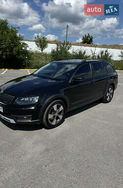 Універсал Skoda Octavia Scout 2015 в Ужгороді