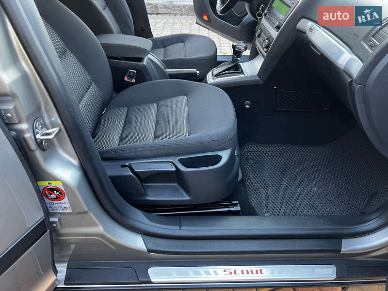 Универсал Skoda Octavia Scout 2011 в Хусте