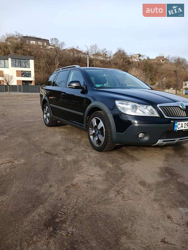 Универсал Skoda Octavia Scout 2012 в Черкассах