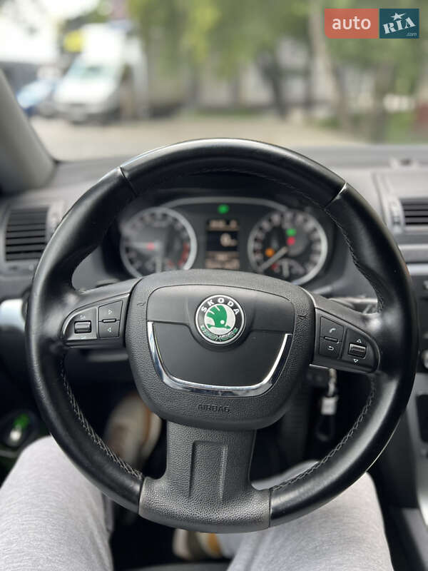 Універсал Skoda Octavia Scout 2011 в Тернополі