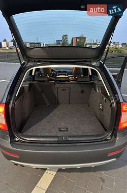 Универсал Skoda Octavia Scout 2012 в 