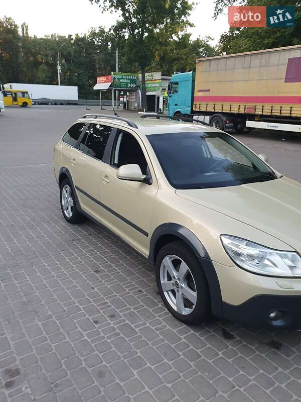 Універсал Skoda Octavia Scout 2011 в Києві
