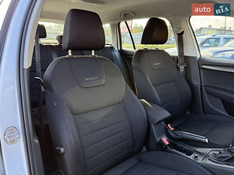 Універсал Skoda Octavia Scout 2015 в Стрию