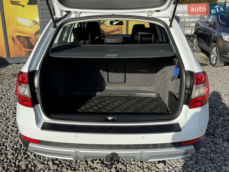 Універсал Skoda Octavia Scout 2015 в Стрию
