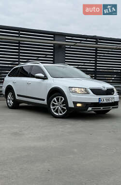 Универсал Skoda Octavia Scout 2015 в Киеве