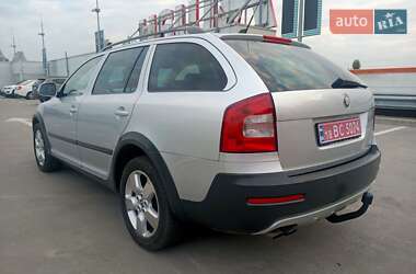Универсал Skoda Octavia Scout 2009 в 