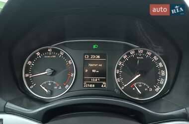 Универсал Skoda Octavia Scout 2009 в 
