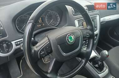 Универсал Skoda Octavia Scout 2009 в 
