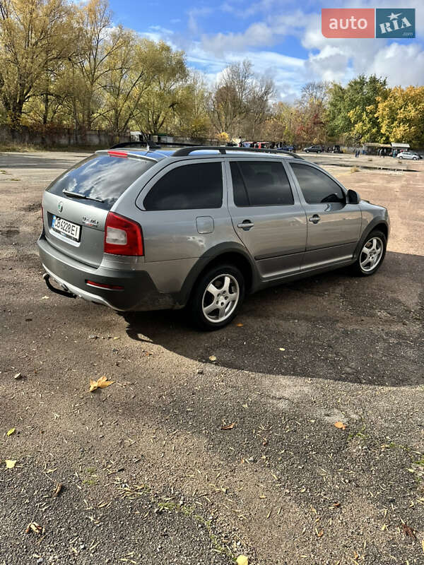 Универсал Skoda Octavia Scout 2012 в Чернигове фото 5 Универсал Skoda Octavia Scout 2012 в Чернигове