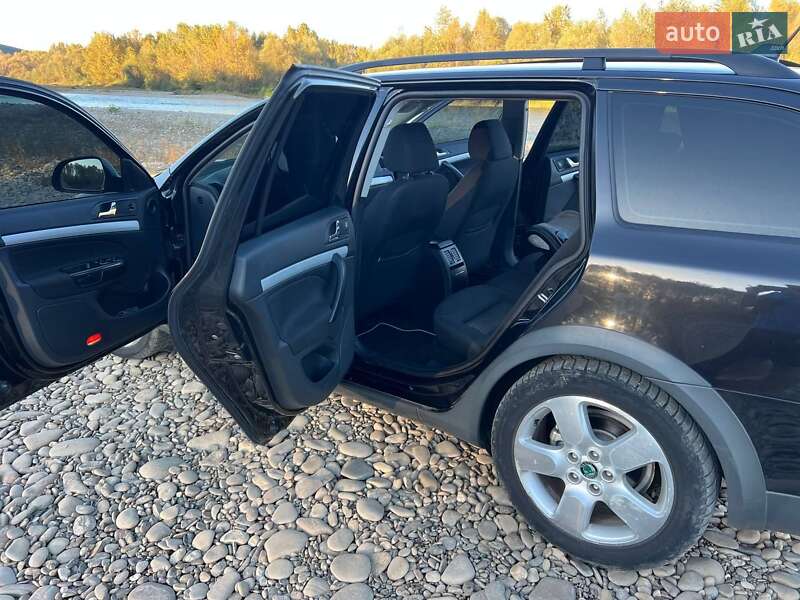 Универсал Skoda Octavia Scout 2011 в Виноградове