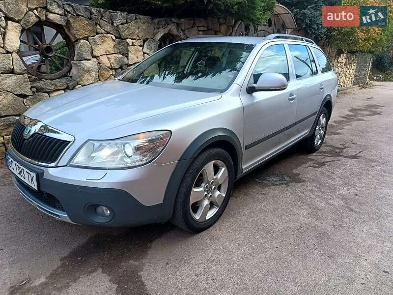 Универсал Skoda Octavia Scout 2010 в Львове