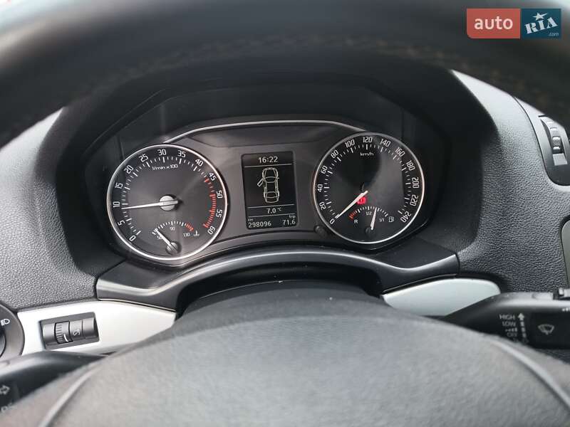 Универсал Skoda Octavia Scout 2010 в Львове