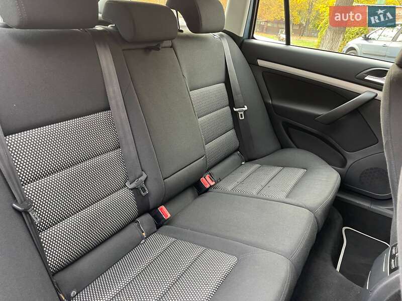 Универсал Skoda Octavia Scout 2010 в Луцке фото 46 Универсал Skoda Octavia Scout 2010 в Луцке