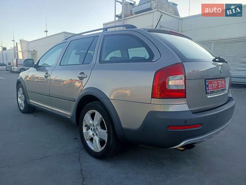 Универсал Skoda Octavia Scout 2012 в Киеве фото 4 Универсал Skoda Octavia Scout 2012 в Киеве