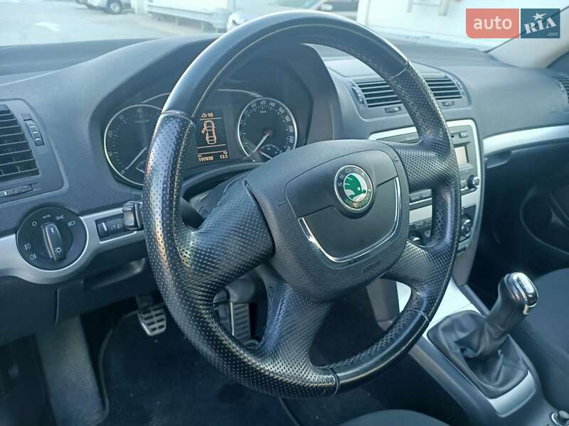 Универсал Skoda Octavia Scout 2012 в Киеве фото 21 Универсал Skoda Octavia Scout 2012 в Киеве