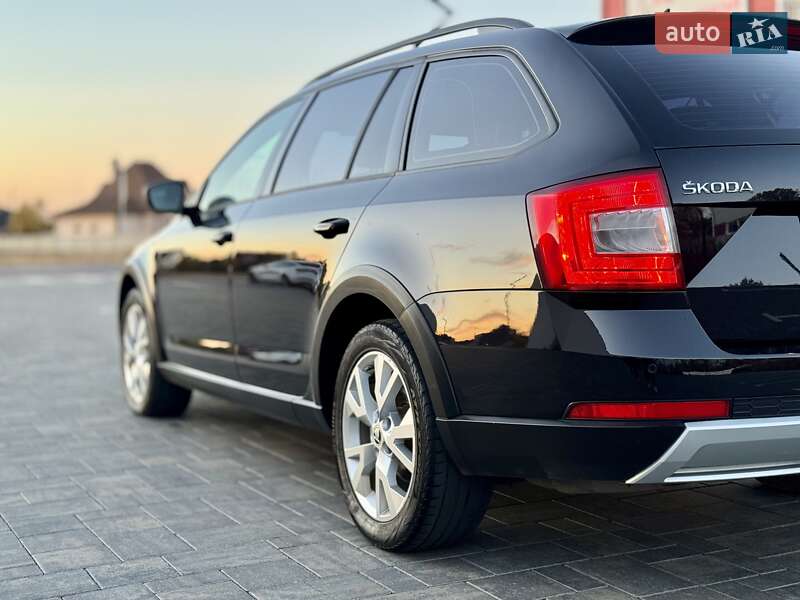 Универсал Skoda Octavia Scout 2016 в Луцке