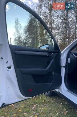 Универсал Skoda Octavia Scout 2015 в Долине